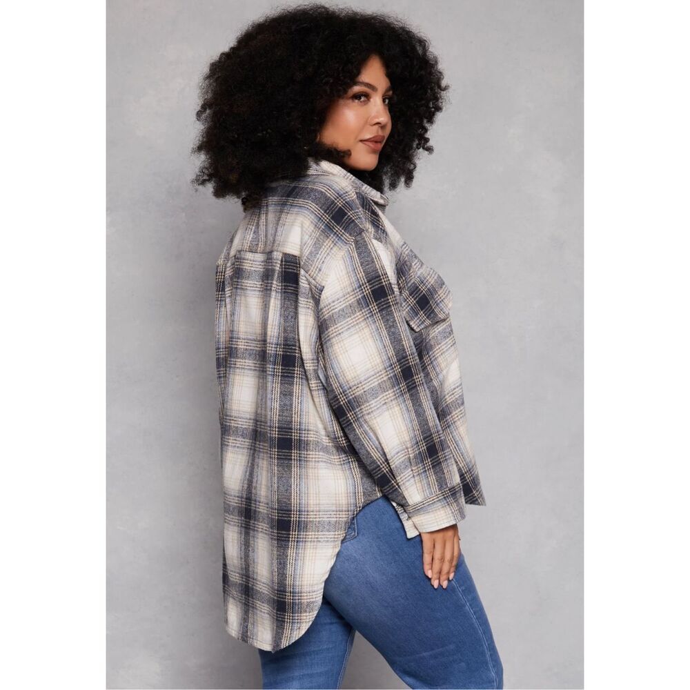 Plaid Patterned Shacket NWT - image 2